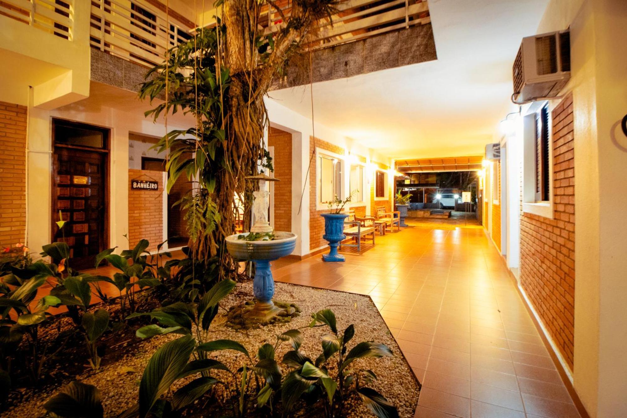 Velinn Pousada Ubatuba Tropical Eksteriør billede